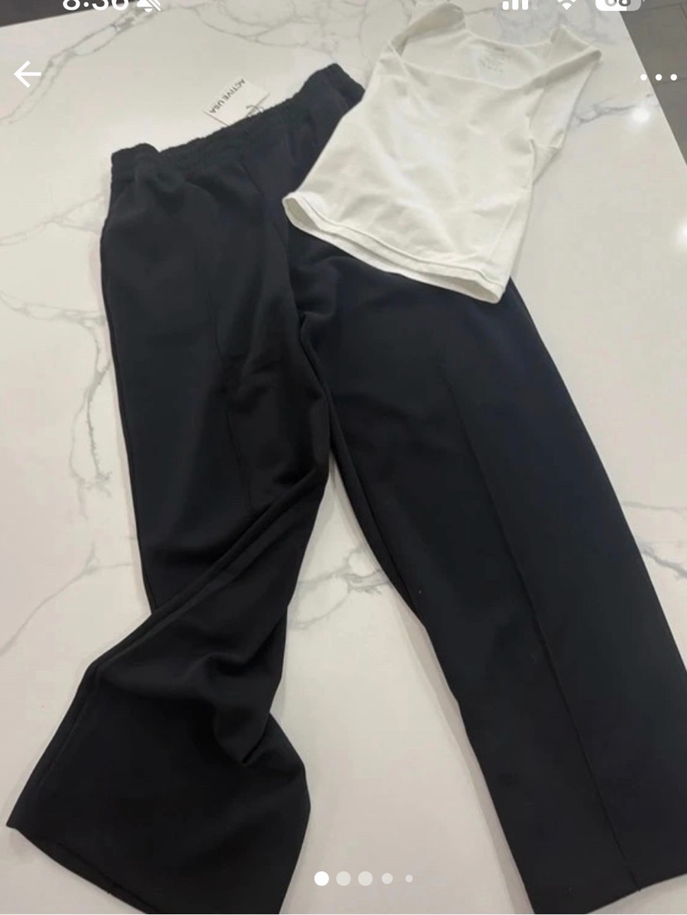 Women’s 2-piece set Wide-Leg Pants with Cropped top T. Beautiful Set.